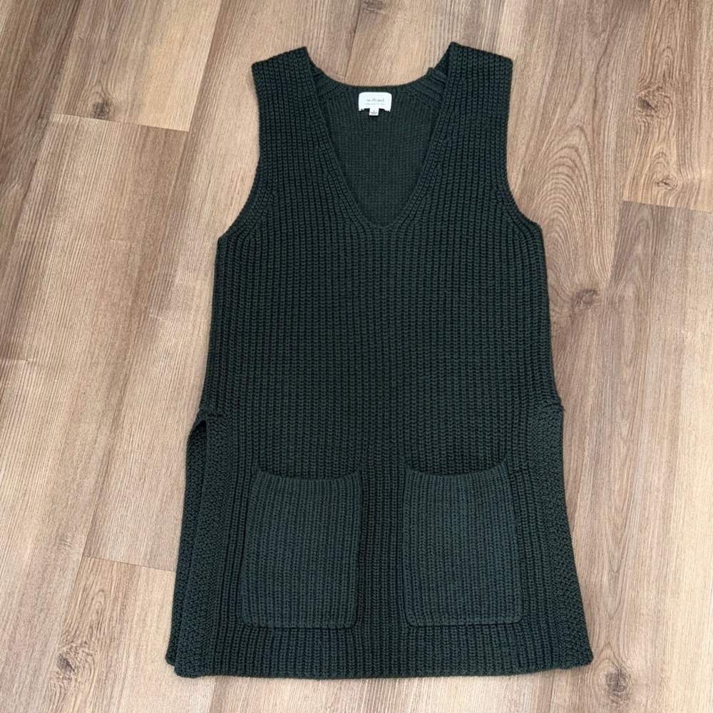 Wilfred Chartres Ribbed V-Neck Tunic Sweater Wool Aritzia Green Sleeveless Small - Picture 2 of 10